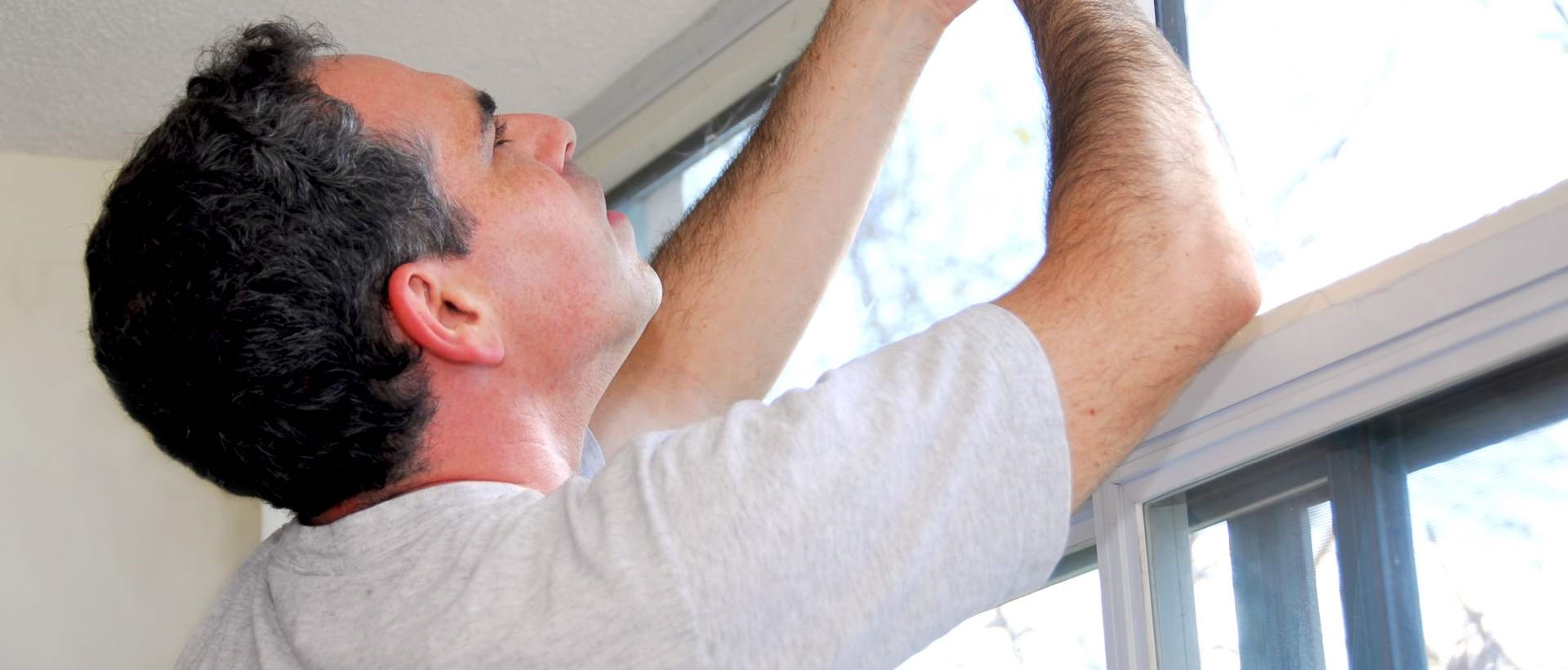 curtain fitters SW9